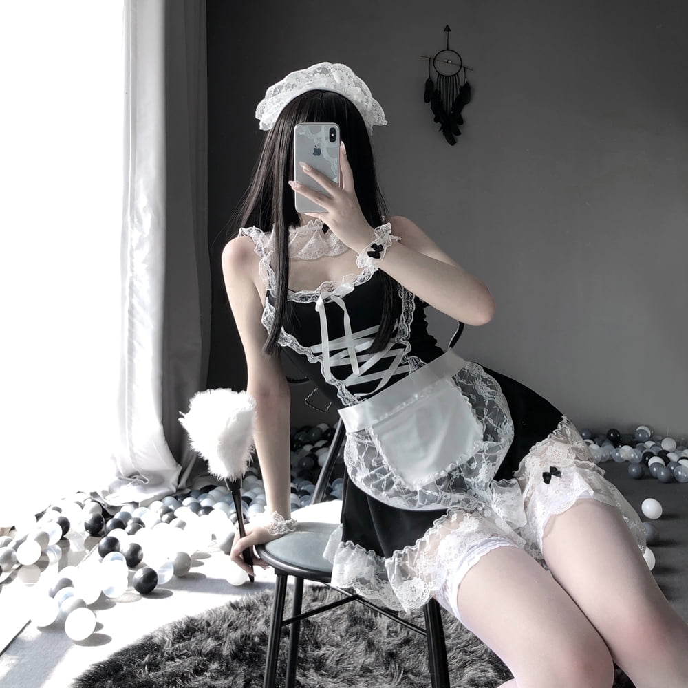 maid dress